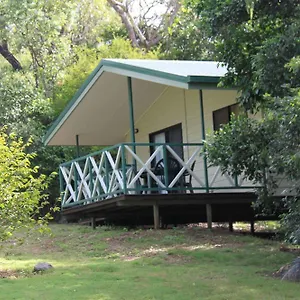 capricorn-caves.queenslandhotels.net/